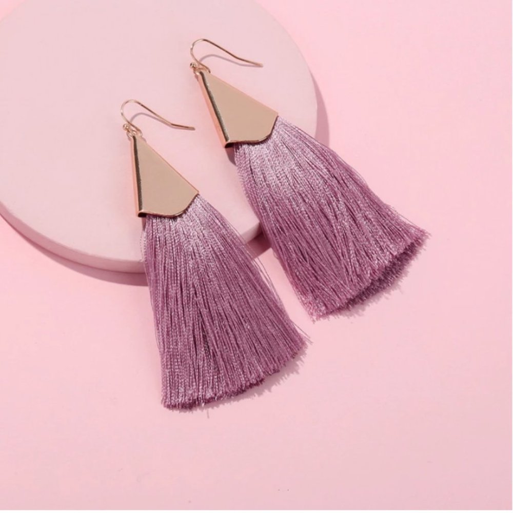 Mauve Dusty rose dangling earrings NWT pink thread + gold tone statement earring